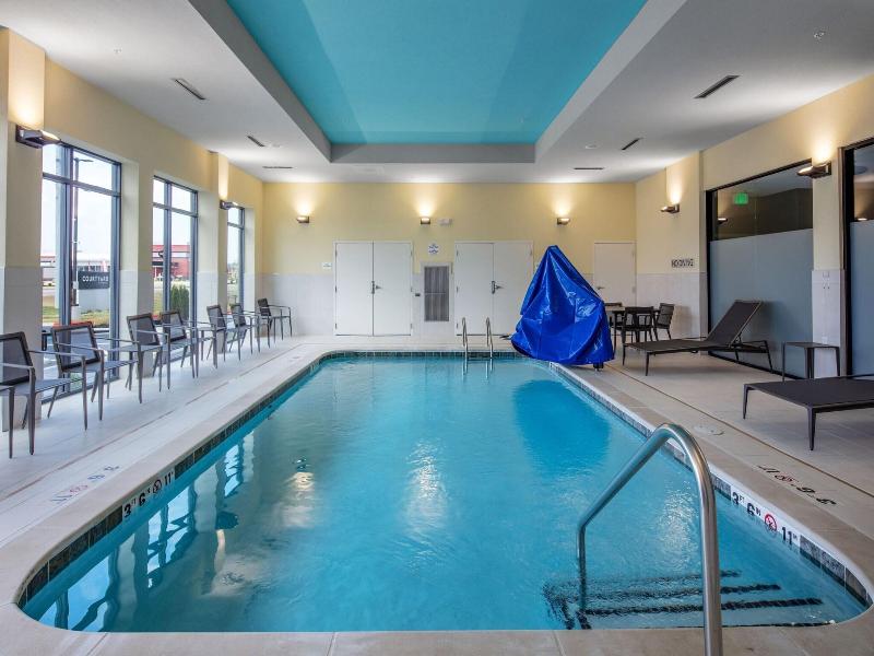 Courtyard By Marriott Conway