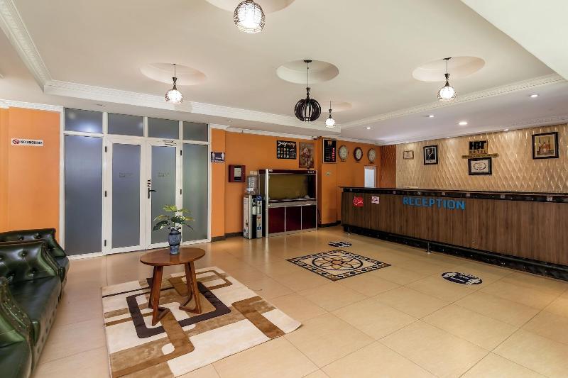 Russel Hotel image