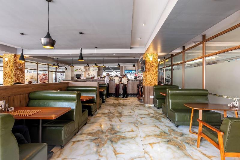 Russel Hotel image