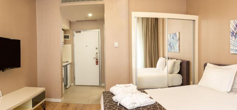 Elm Suite Hotel image
