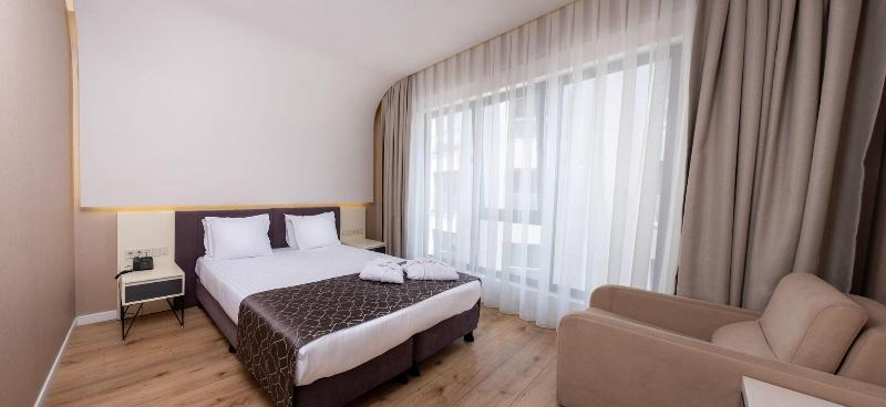 Elm Suite Hotel image