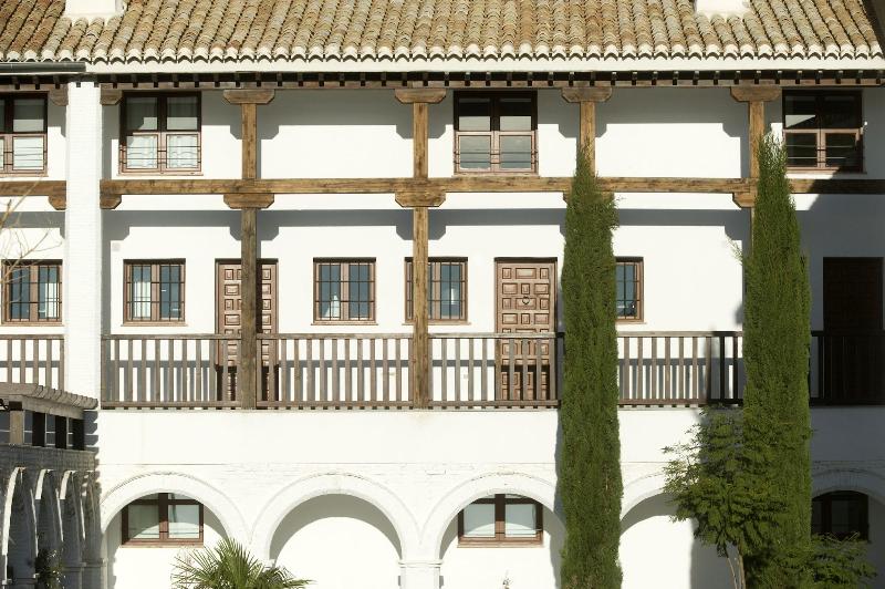 Smart Suites Albaicin Apartamentos image