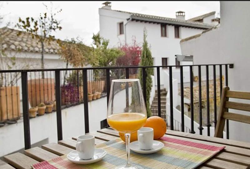 Smart Suites Albaicin Apartamentos image