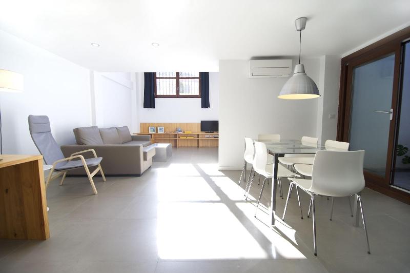 Smart Suites Albaicin Apartamentos image