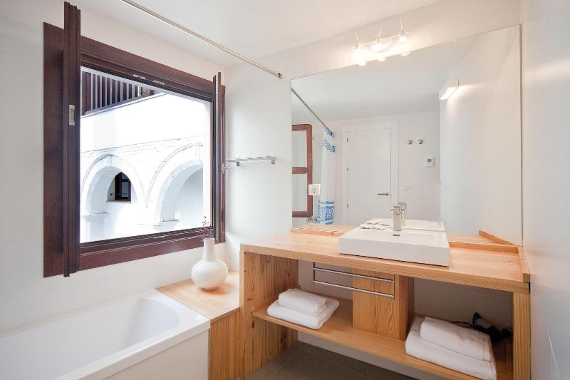 Smart Suites Albaicin Apartamentos image