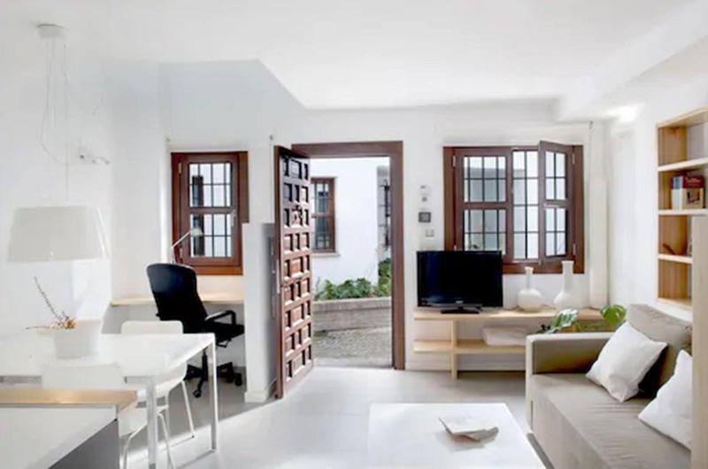 Smart Suites Albaicin Apartamentos image