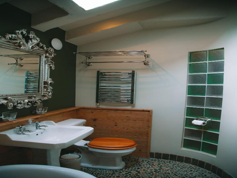 Bradleigh Lodge image