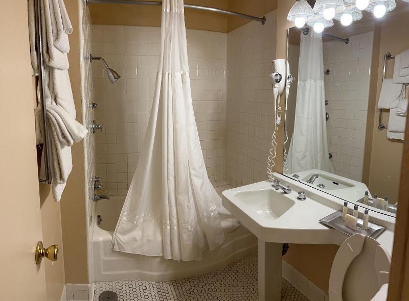 Arlington Resort Hotel And Spa image