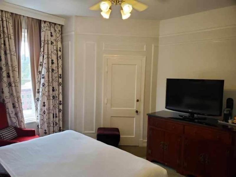 Arlington Resort Hotel And Spa image