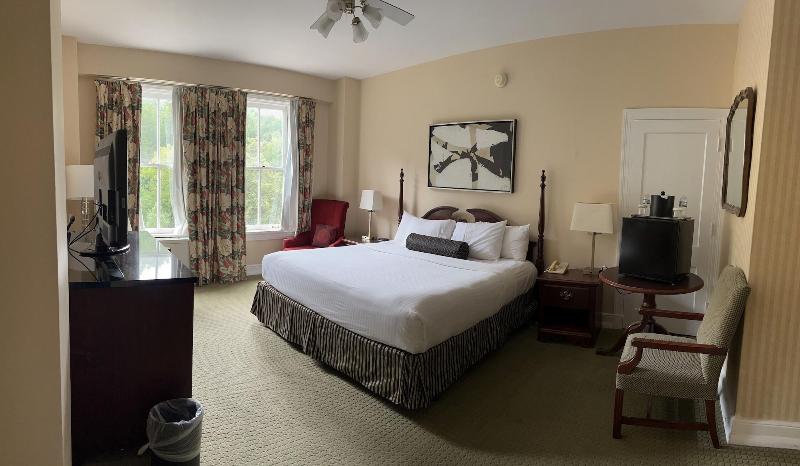 Arlington Resort Hotel And Spa image