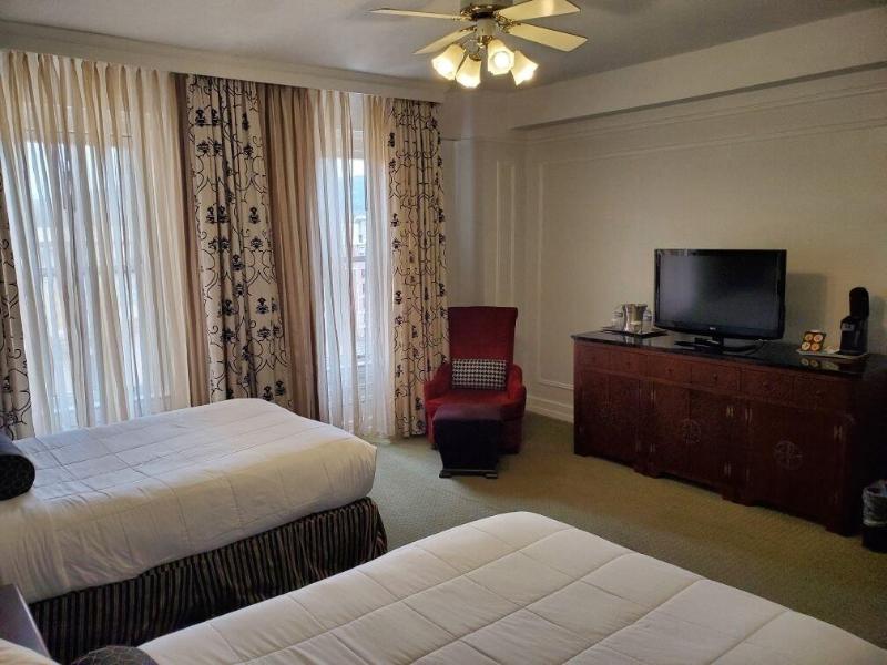 Arlington Resort Hotel And Spa image