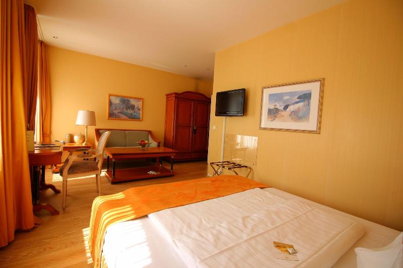 Hotel Am Ma Hlenteich image