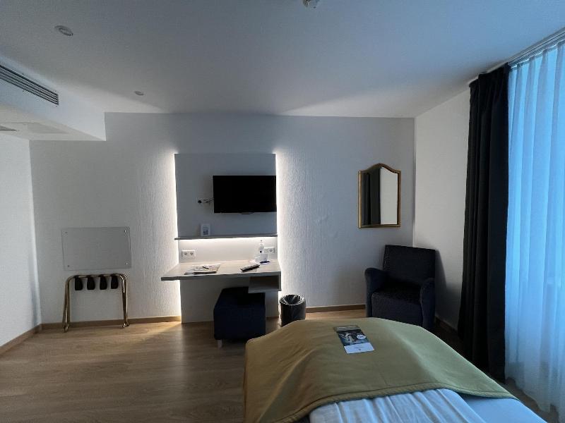 Hotel Am Ma Hlenteich image