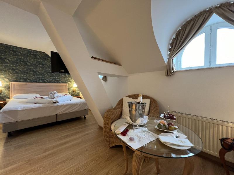 Hotel Am Ma Hlenteich image