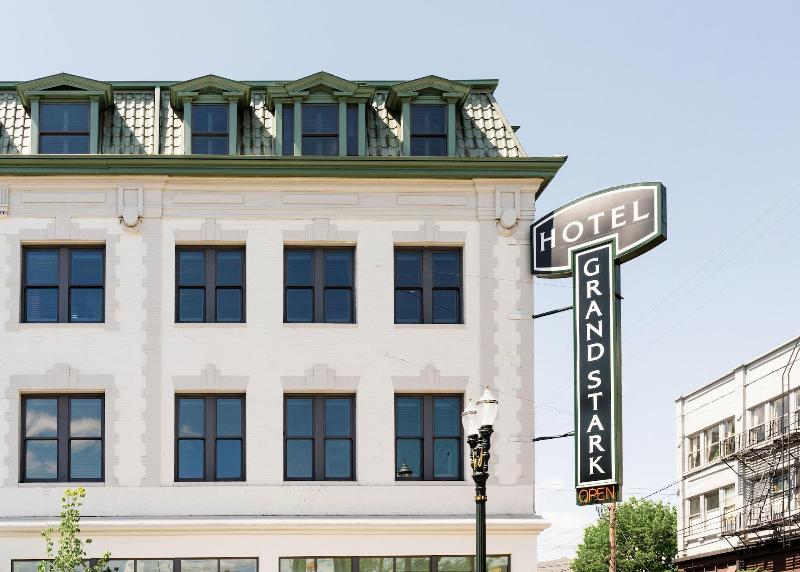 Hotel Grand Stark image