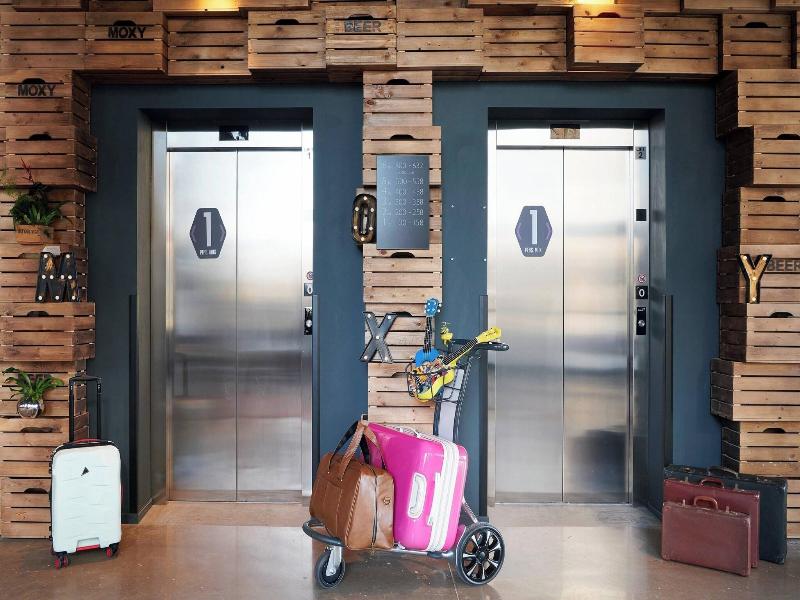 Moxy Edinburgh Fountainbridge image