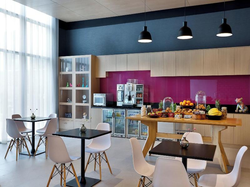 Element Dubai Airport image