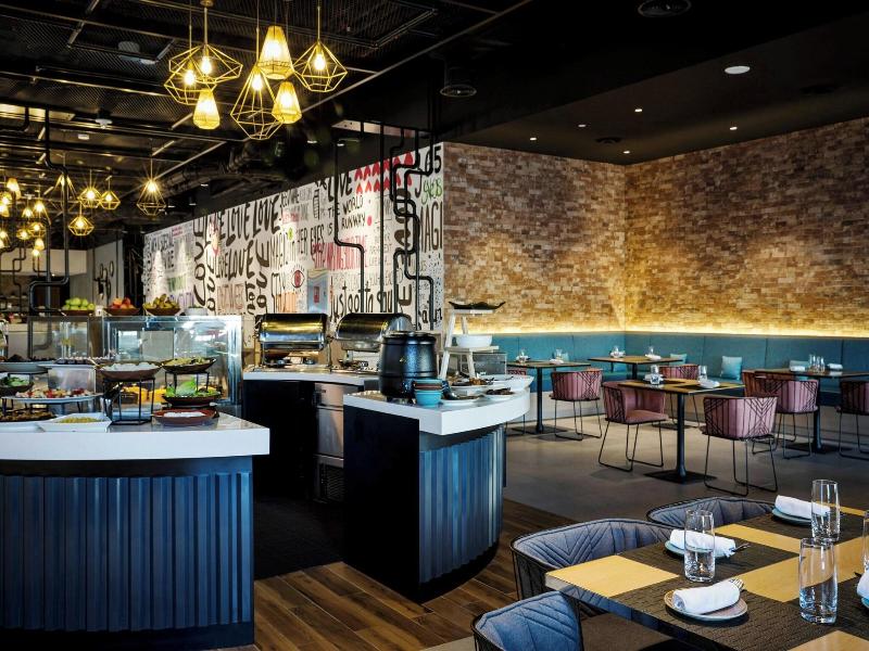 Element Dubai Airport image