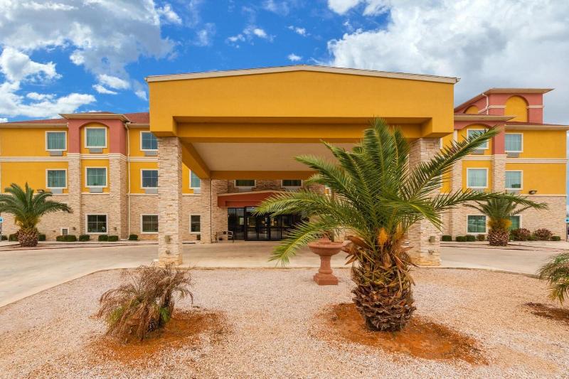 Residency Suites Cotulla