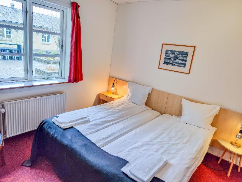 Ra Nnes Hotel image