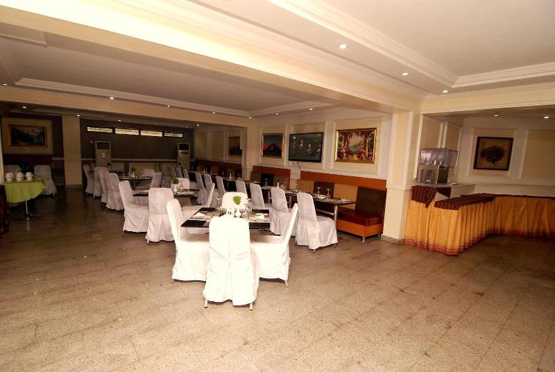 Stonehedge Hotel image