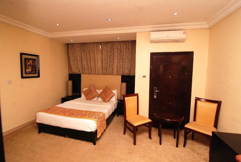 Stonehedge Hotel image