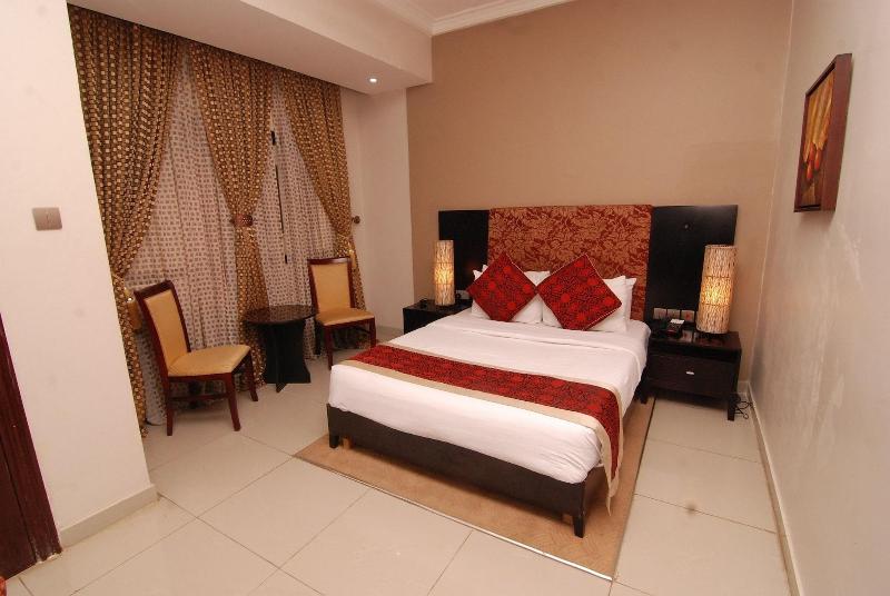 Stonehedge Hotel image