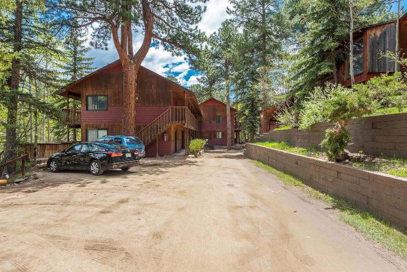 Ponderosa Lodge image