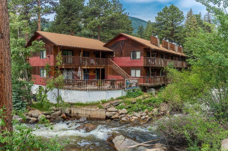 Ponderosa Lodge image