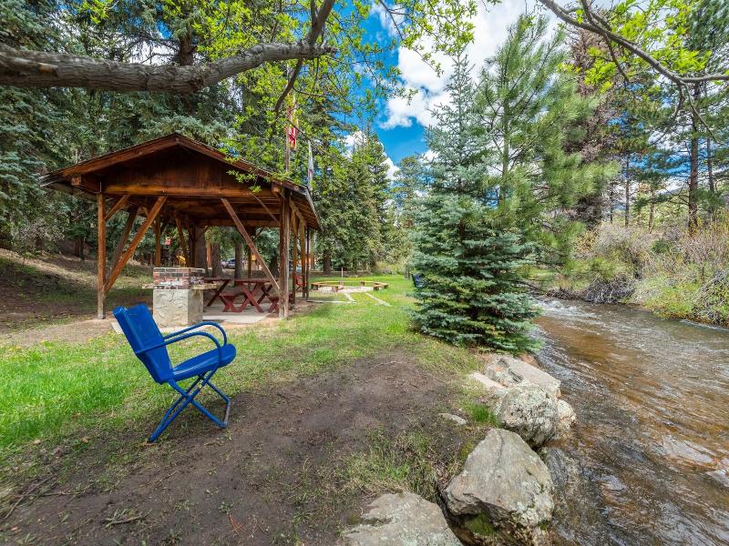 Ponderosa Lodge image