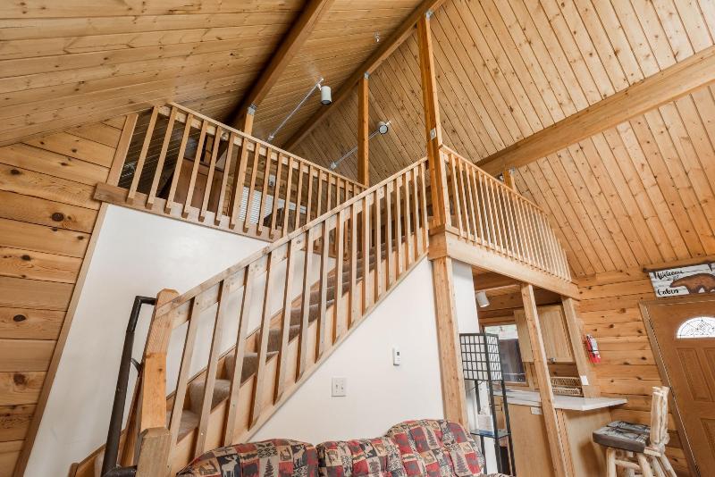 Ponderosa Lodge image