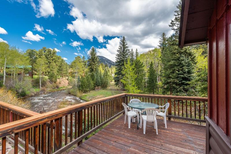 Ponderosa Lodge image