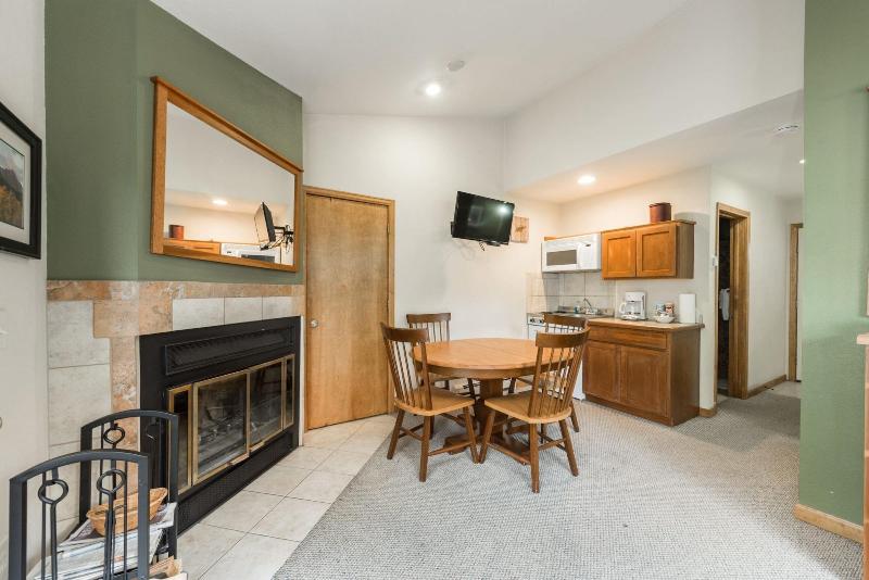Ponderosa Lodge image