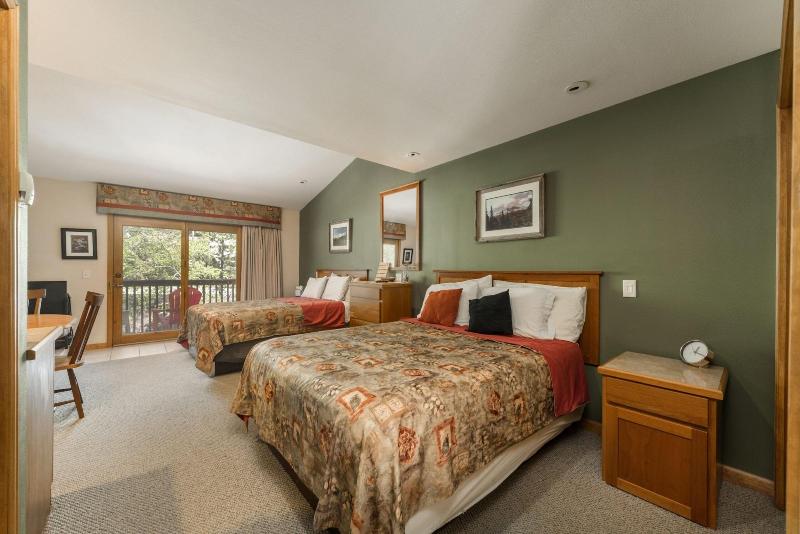 Ponderosa Lodge image