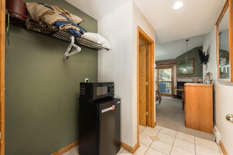 Ponderosa Lodge image