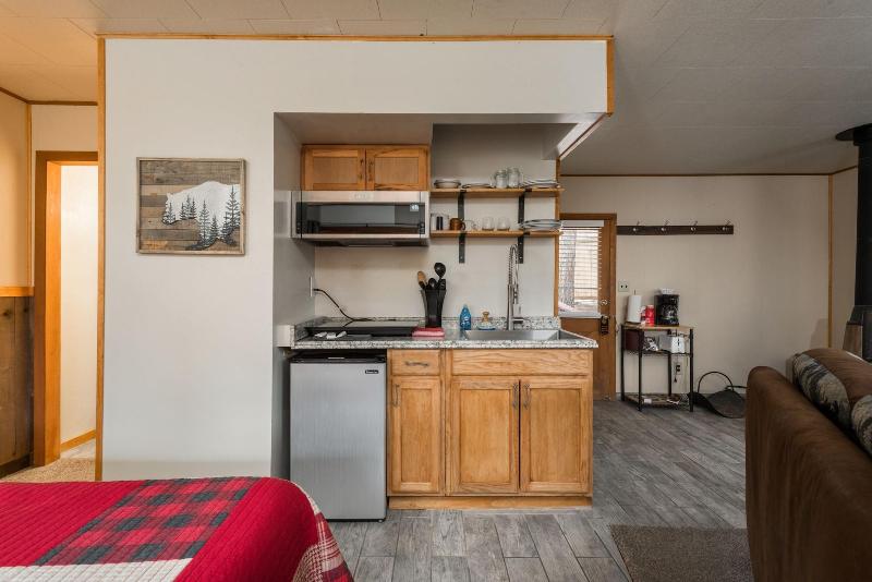 Ponderosa Lodge image