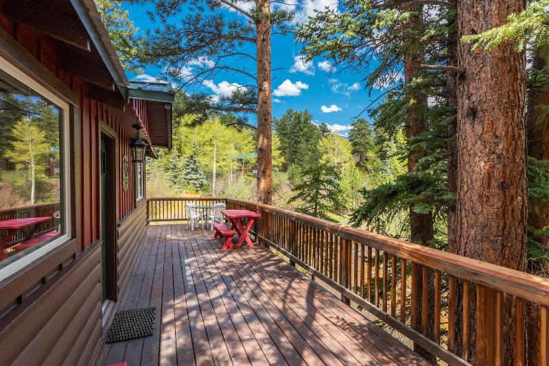 Ponderosa Lodge image