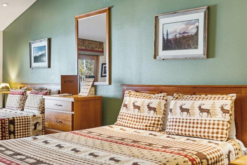 Ponderosa Lodge image