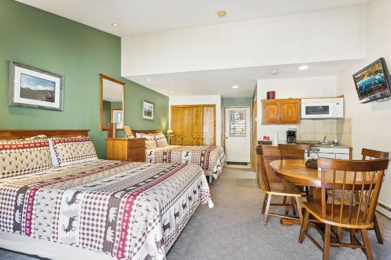 Ponderosa Lodge image