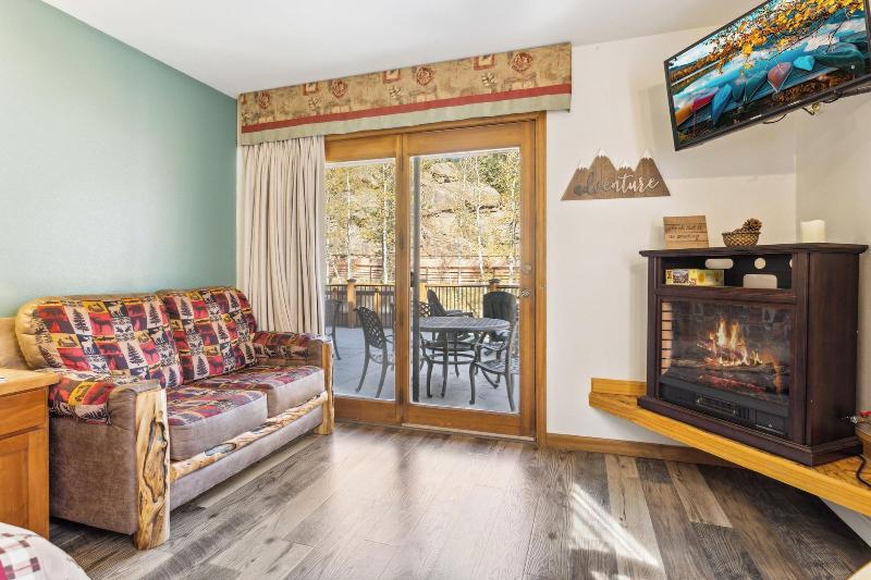 Ponderosa Lodge image