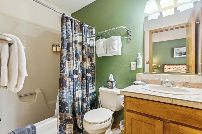 Ponderosa Lodge image