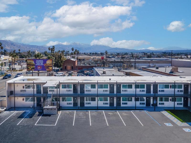 Astro Motel image