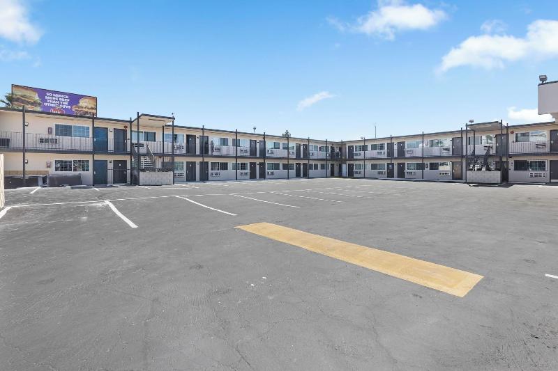 Astro Motel image