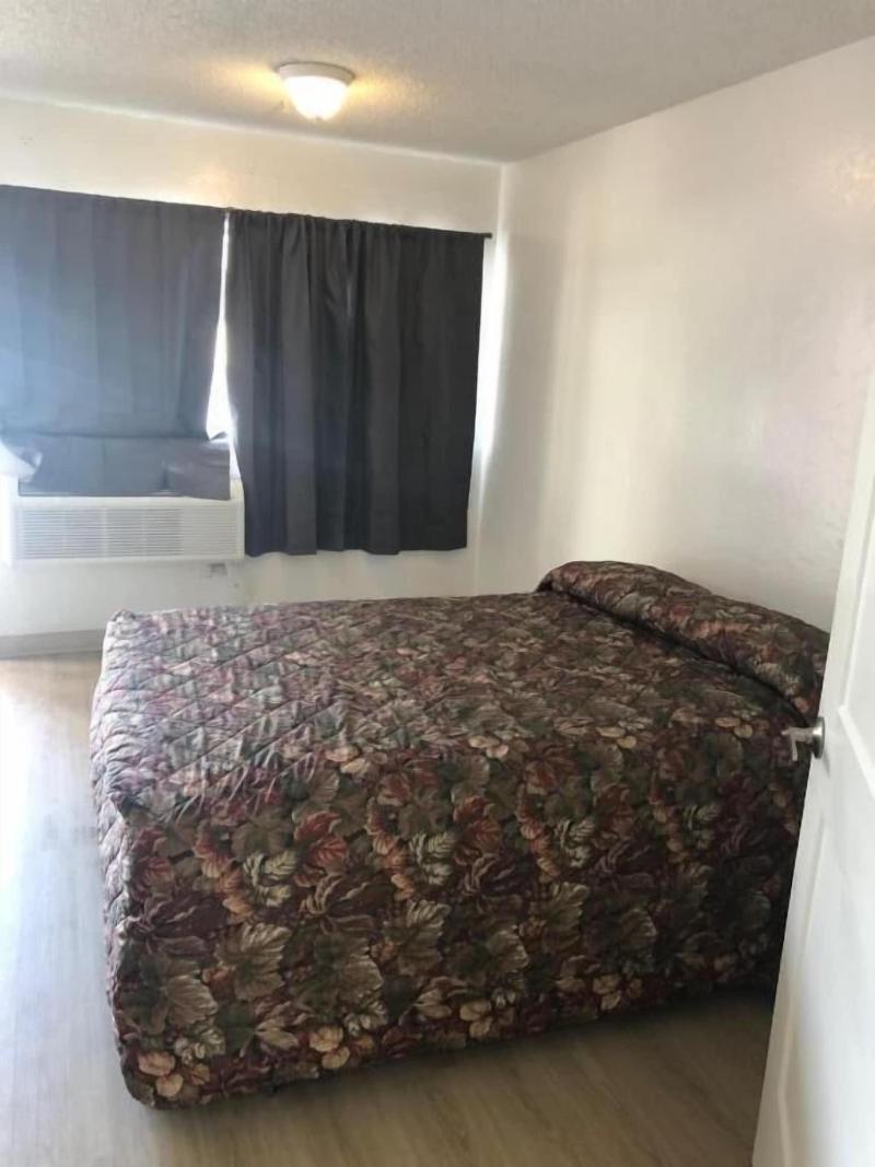 Astro Motel image