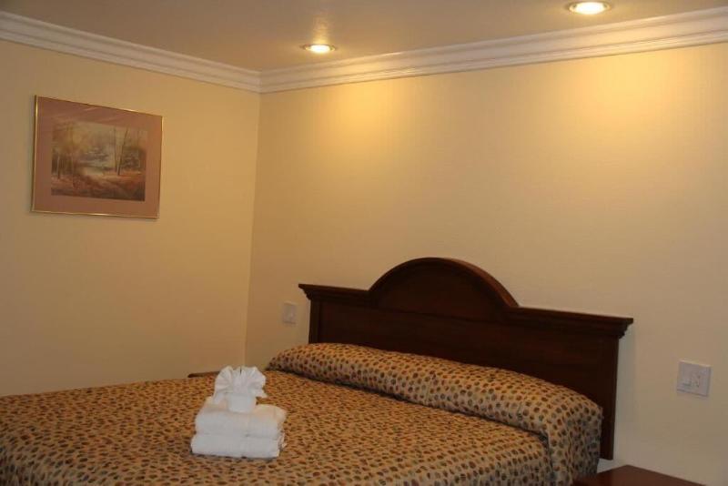 Astro Motel image