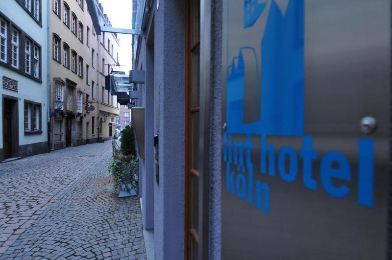 Lint Hotel image