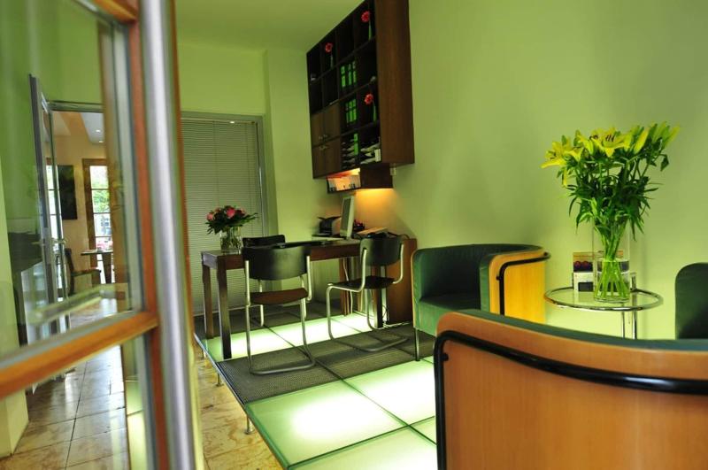 Lint Hotel image