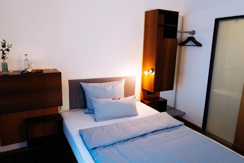 Lint Hotel image