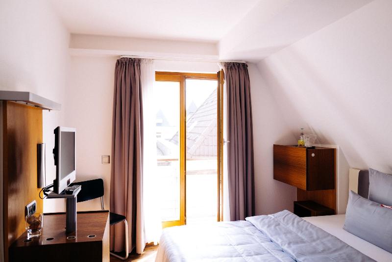 Lint Hotel image