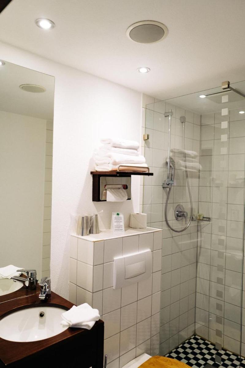 Lint Hotel image